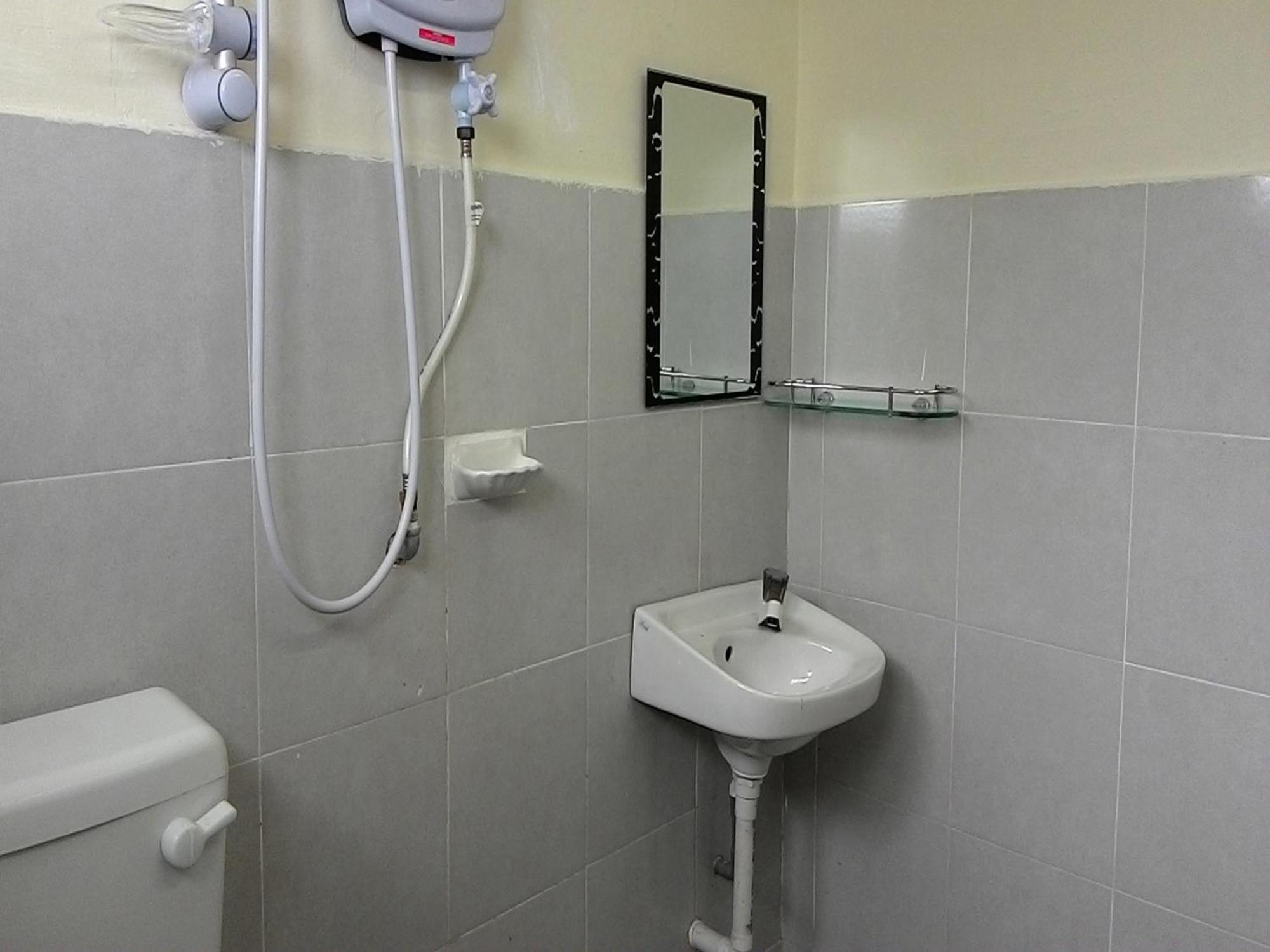 Cityscape Lodge - Penginapan Bajet Yang Mudah, Selesa & Selamat Dengan Wifi Dan Parkir Percuma Serta Layanan Mesra Tambah Servis Memuaskan 卢穆特 外观 照片